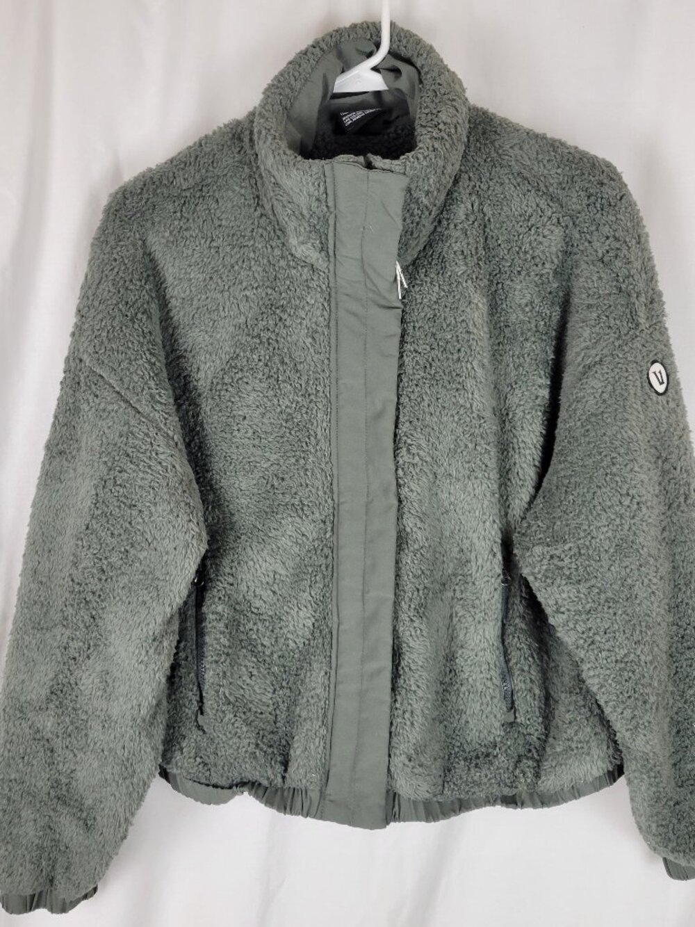 VUORI Green Full Zip Sherpa High Pile Fleece Jacket - Medium - Picture 9 of 10